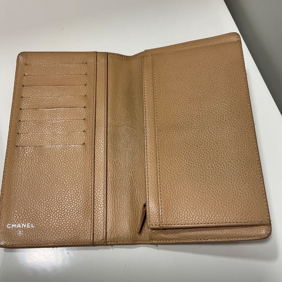 Chanel chocolate bar caviar wallet - Picture 3 of 9